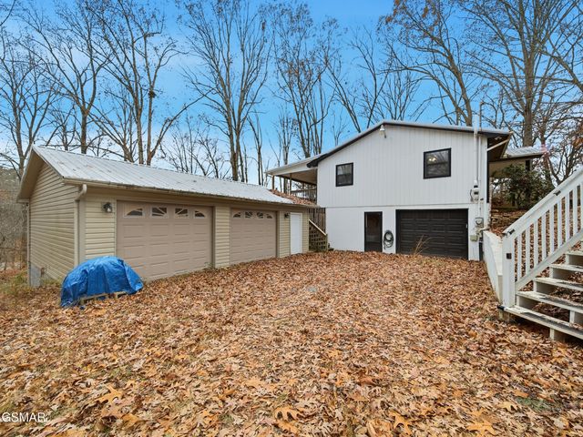 521 Sourdough Hollow Road, Kodak, TN 37764