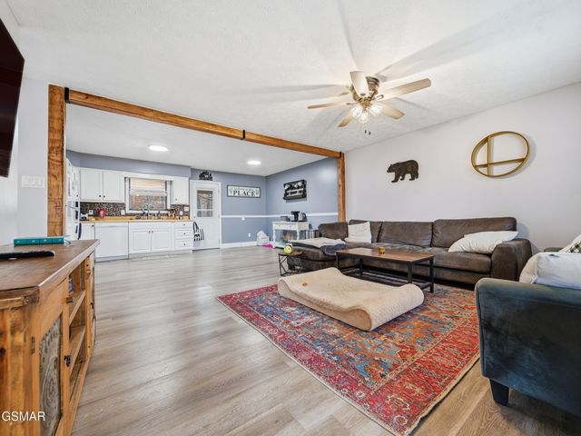 521 Sourdough Hollow Road, Kodak, TN 37764