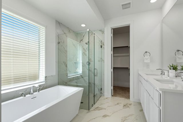 122 Canary Island Circle, Montgomery, TX 77316