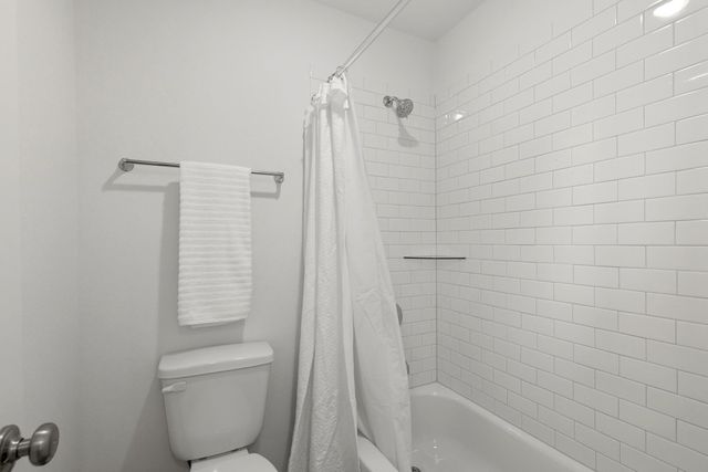 122 Canary Island Circle, Montgomery, TX 77316