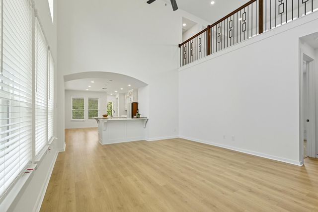 122 Canary Island Circle, Montgomery, TX 77316