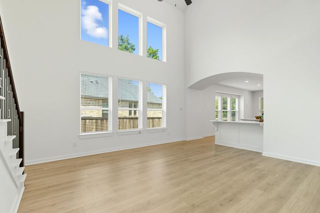 122 Canary Island Circle, Montgomery, TX 77316