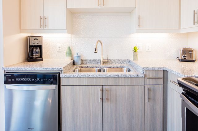 830 N Zang Boulevard 2306, Dallas, TX 75208