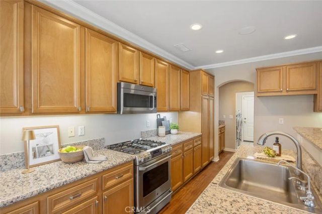 26720 Via Colina, Valencia, CA 91381