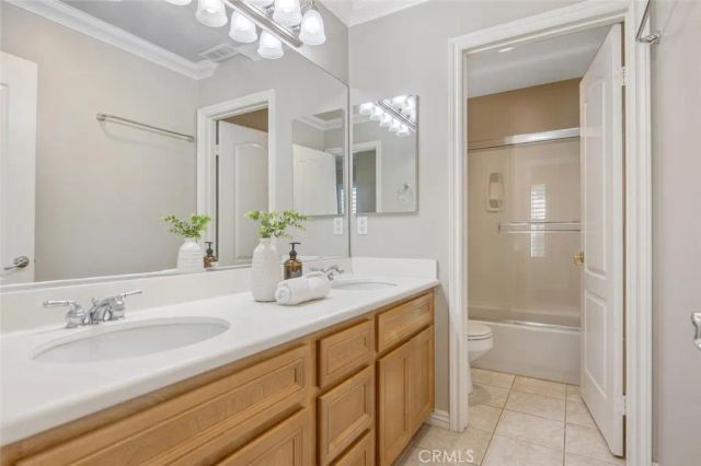 26720 Via Colina, Valencia, CA 91381