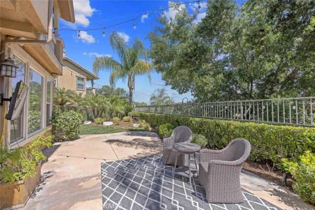 26720 Via Colina, Valencia, CA 91381