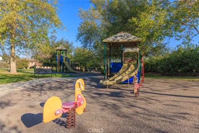 26720 Via Colina, Valencia, CA 91381