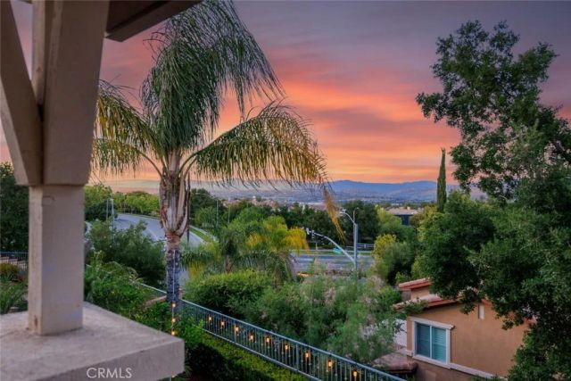 26720 Via Colina, Valencia, CA 91381