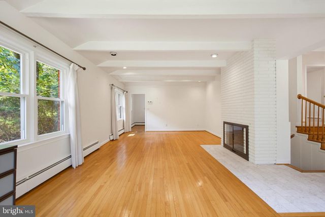 2244 PROVIDENCE ST, Falls Church, VA 22043