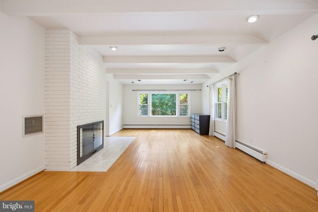 2244 PROVIDENCE ST, Falls Church, VA 22043
