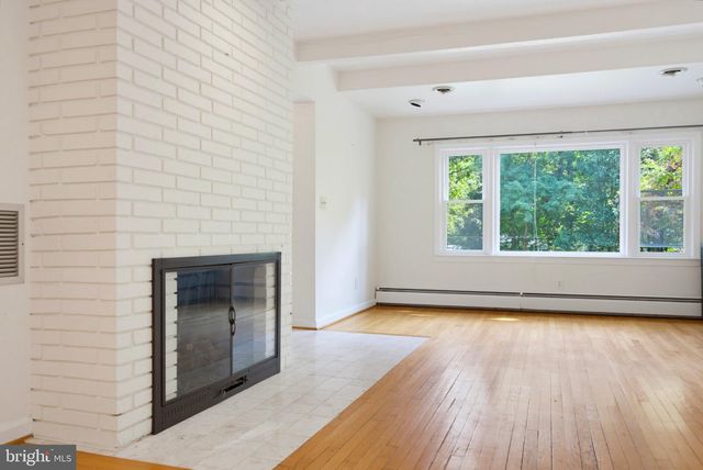2244 PROVIDENCE ST, Falls Church, VA 22043