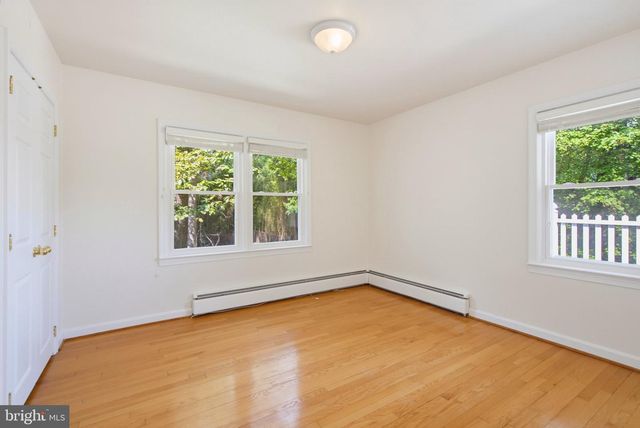 2244 PROVIDENCE ST, Falls Church, VA 22043