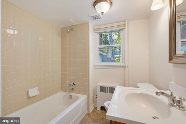 2244 PROVIDENCE ST, Falls Church, VA 22043