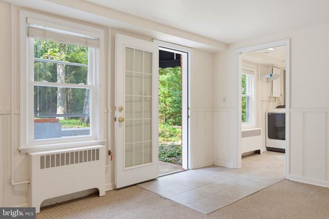 2244 PROVIDENCE ST, Falls Church, VA 22043