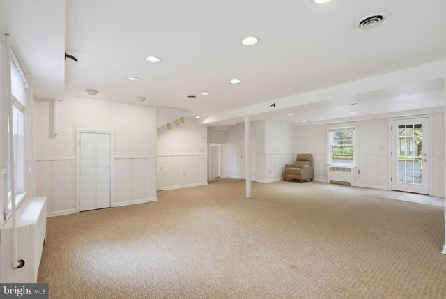 2244 PROVIDENCE ST, Falls Church, VA 22043