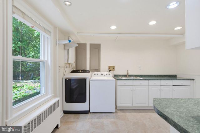 2244 PROVIDENCE ST, Falls Church, VA 22043