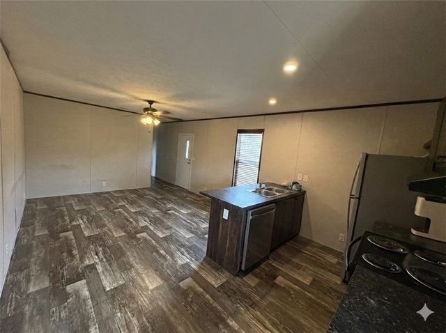 10064 Brabec Road, Dardanelle, AR 72834