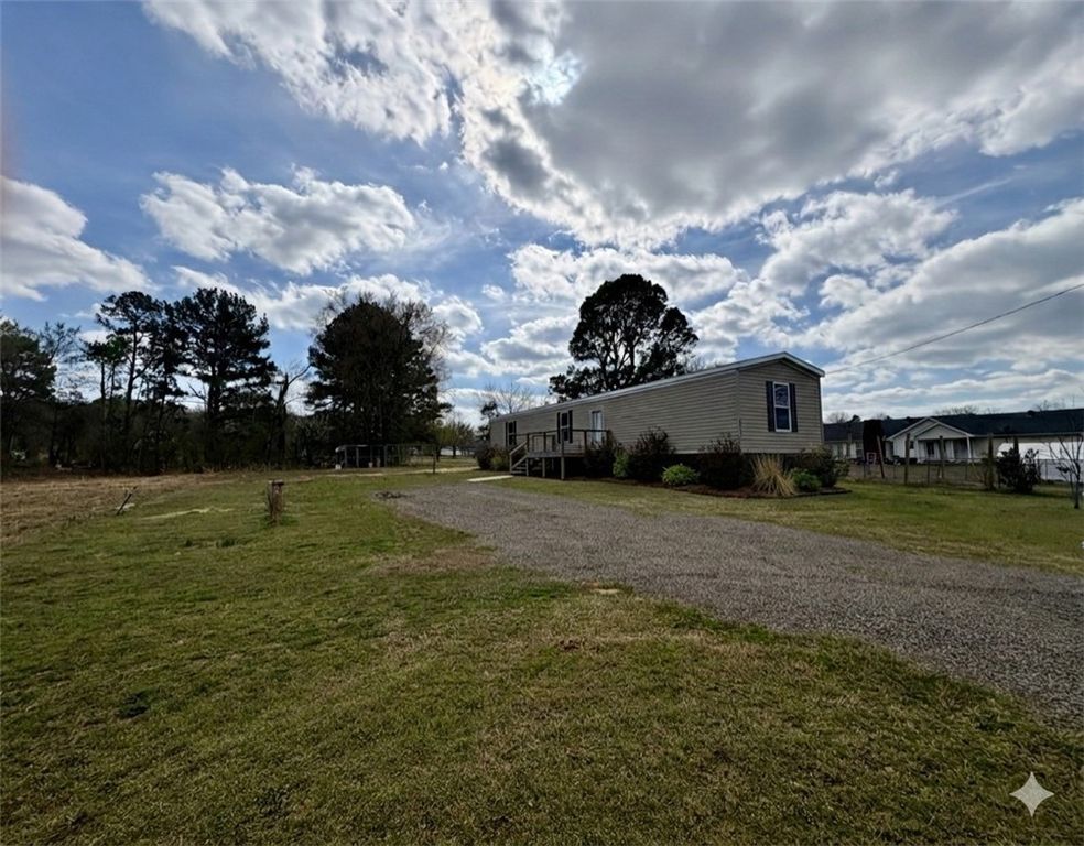 10064 Brabec Road, Dardanelle, AR 72834