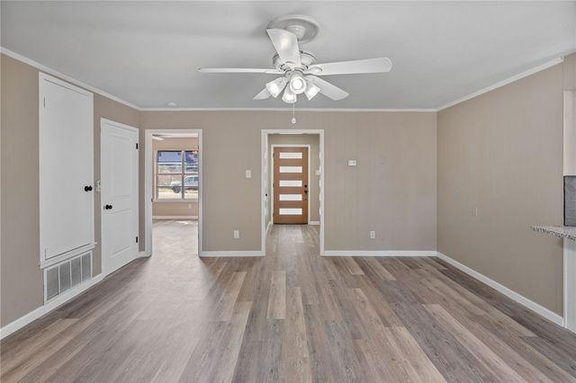 5602 Fresno Dr, Corpus Christi, TX 78411