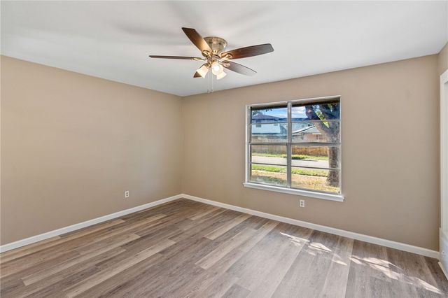 5602 Fresno Dr, Corpus Christi, TX 78411