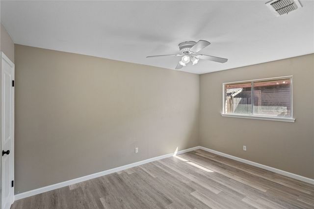 5602 Fresno Dr, Corpus Christi, TX 78411