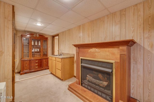 1402 Lake Ridge Square, Johnson City, TN 37601