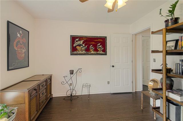 304 Zoe Street, Buckner, MO 64016