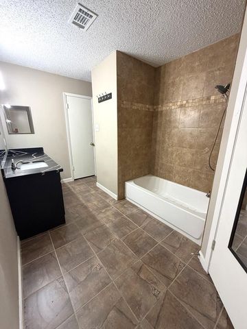 15934 Blueridge Road, Houston, TX 77489