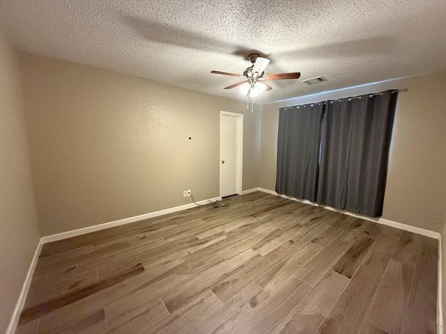 15934 Blueridge Road, Houston, TX 77489