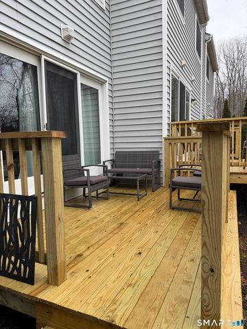 43 Sunridge Lane 43, Cromwell, CT 06416