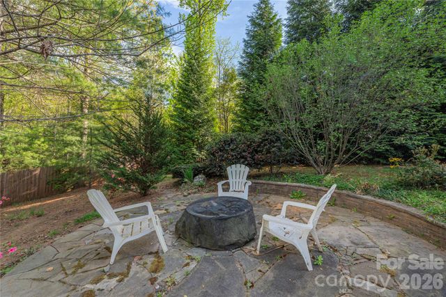 22 Sparkle Dun Drive, Biltmore Lake, NC 28715