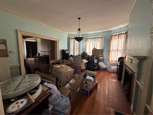 544 E 2nd Ave, Tarentum, PA 15084