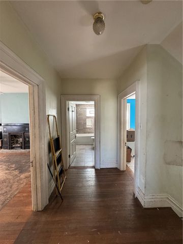 544 E 2nd Ave, Tarentum, PA 15084