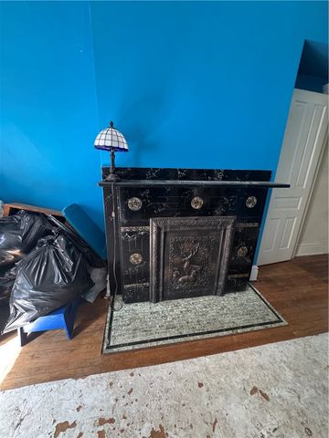 544 E 2nd Ave, Tarentum, PA 15084