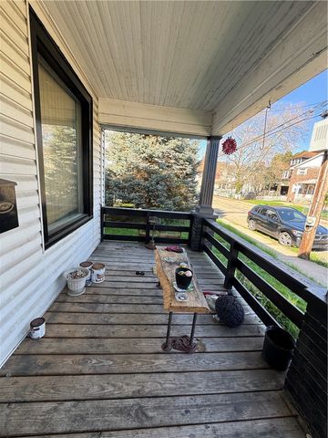 544 E 2nd Ave, Tarentum, PA 15084