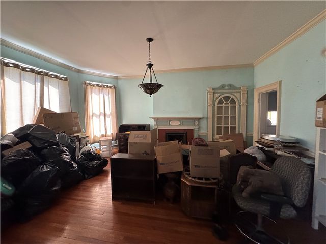 544 E 2nd Ave, Tarentum, PA 15084