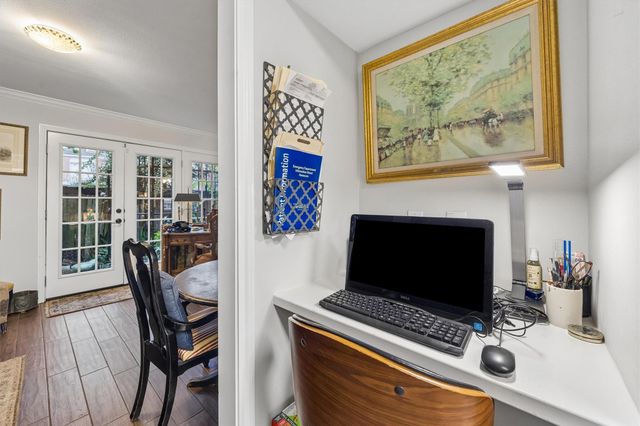 444 N Post Oak Lane, Houston, TX 77024