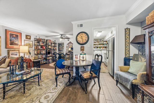 444 N Post Oak Lane, Houston, TX 77024