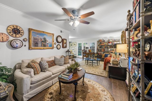 444 N Post Oak Lane, Houston, TX 77024