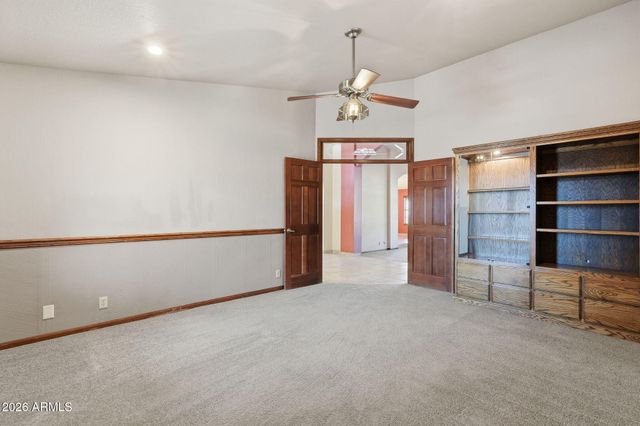 602 E CARVER Road, Tempe, AZ 85284