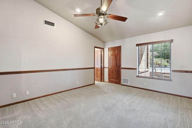 602 E CARVER Road, Tempe, AZ 85284