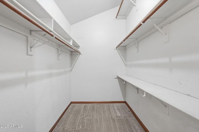 602 E CARVER Road, Tempe, AZ 85284