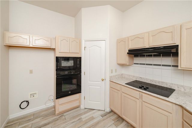 2098 Pawnee Drive, Kingman, AZ 86401