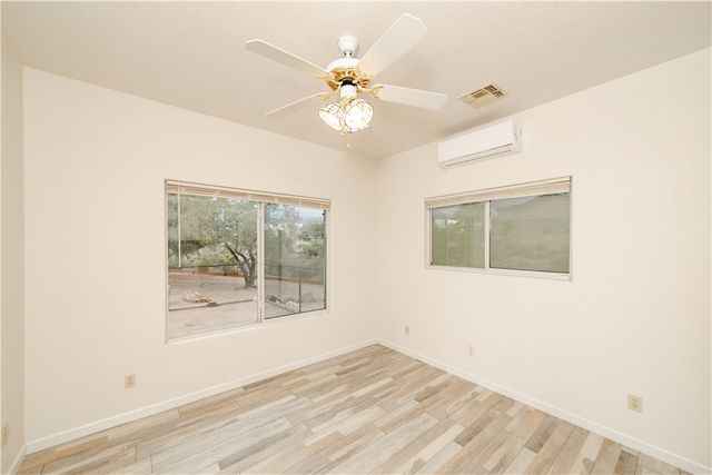 2098 Pawnee Drive, Kingman, AZ 86401