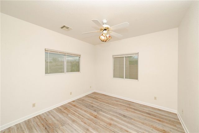 2098 Pawnee Drive, Kingman, AZ 86401