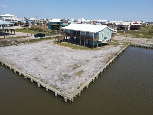 167 Pete's Wharf, Grand Isle, LA 70358