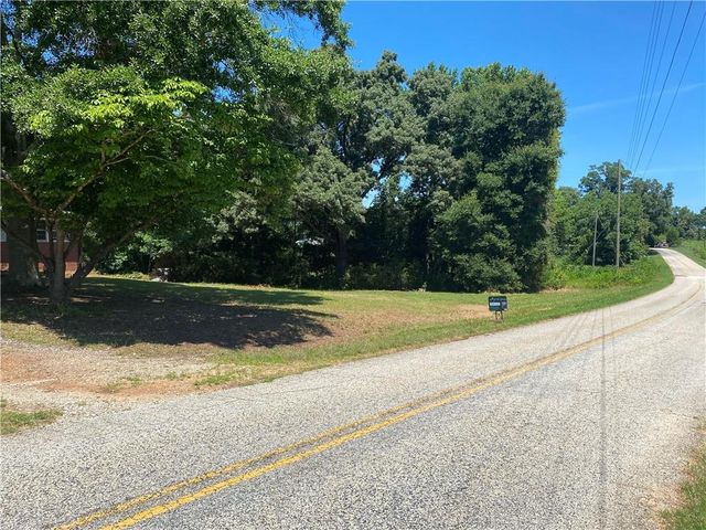 2281 Fork Creek Road, Bowman, GA 30624