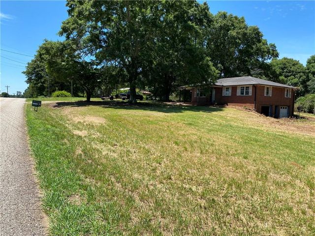2281 Fork Creek Road, Bowman, GA 30624