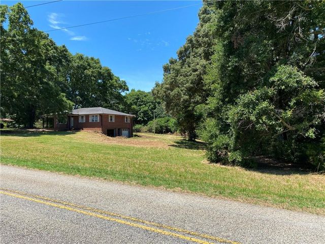 2281 Fork Creek Road, Bowman, GA 30624