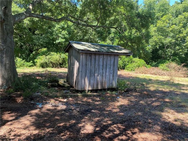 2281 Fork Creek Road, Bowman, GA 30624